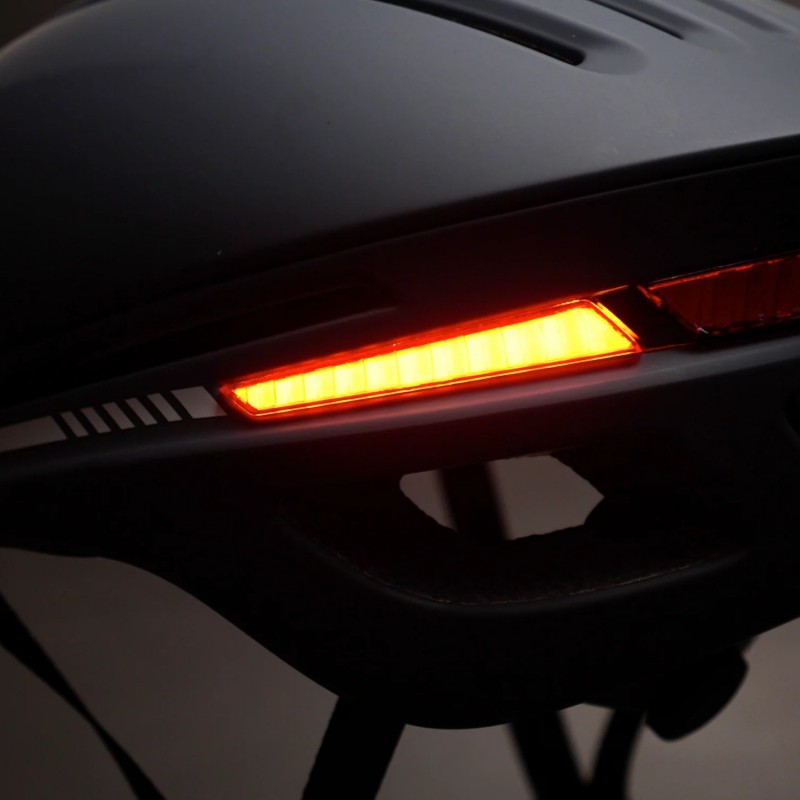 Smart Adult Helmet Smart Adult Helmet