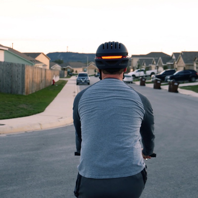Smart Adult Helmet Smart Adult Helmet